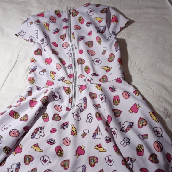 Dress - Picture 4 of 4